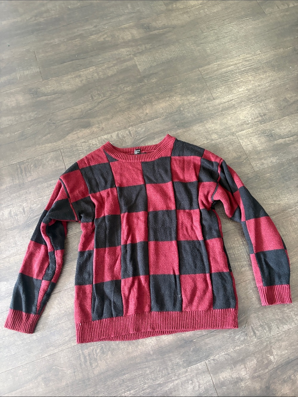 Forever 21 Red & Black Check Crewneck Sweater
